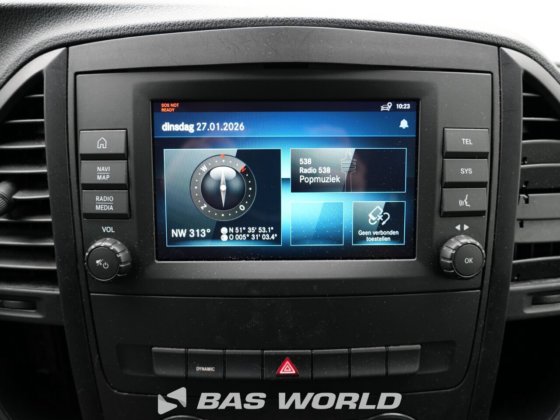 梅赛德斯 E-Vito 关闭箱货车