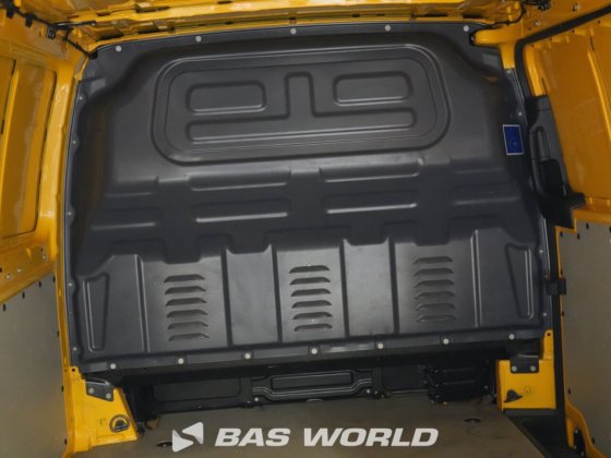 梅赛德斯 E-Vito 关闭箱货车