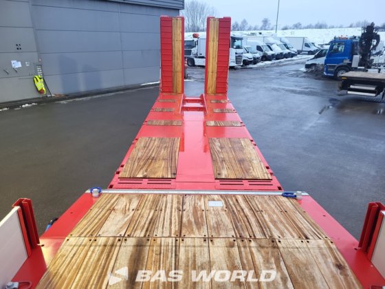 费蒙维尔低装载半拖车