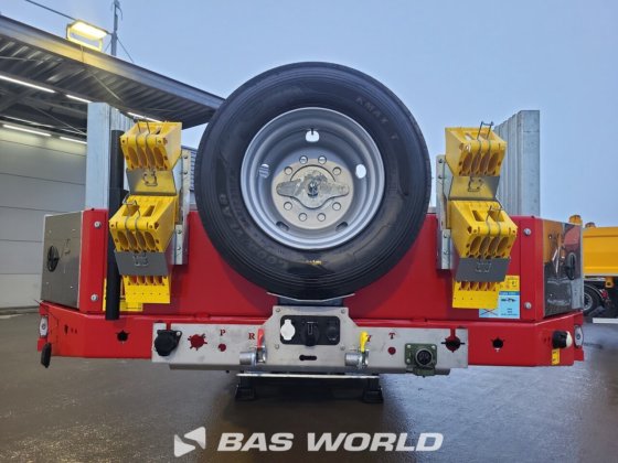 费蒙维尔低装载半拖车