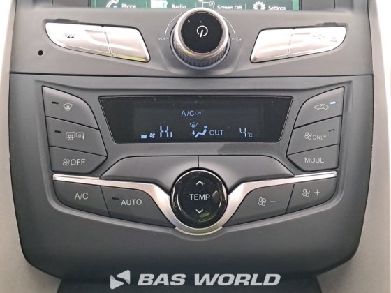 奔驰封闭箱式货车