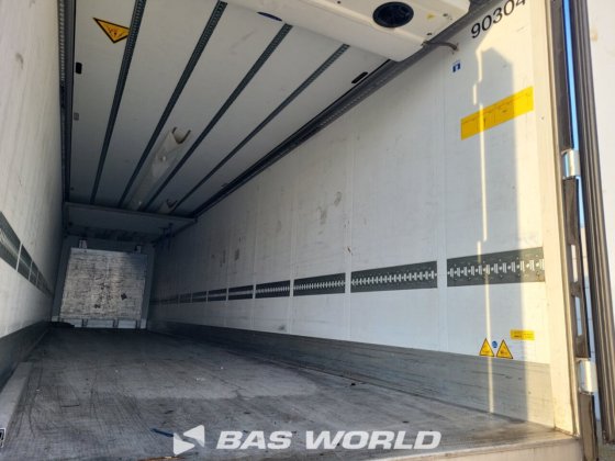 シュミッツ冷凍セミトレーラー