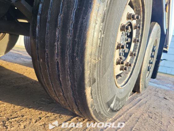 シュミッツ冷凍セミトレーラー