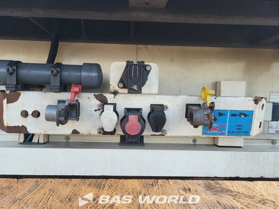 シュミッツ冷凍セミトレーラー