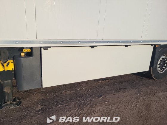 シュミッツ冷凍セミトレーラー