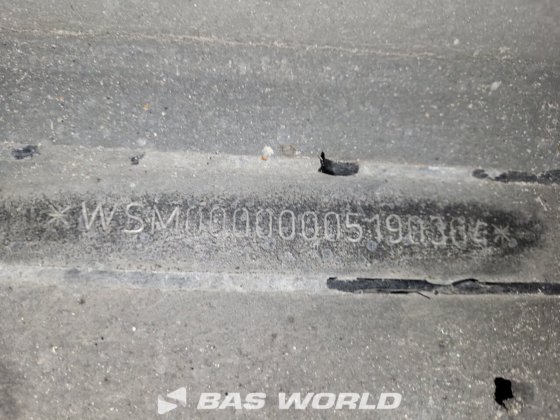 シュミッツ冷凍セミトレーラー