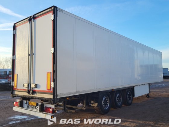 シュミッツ冷凍セミトレーラー