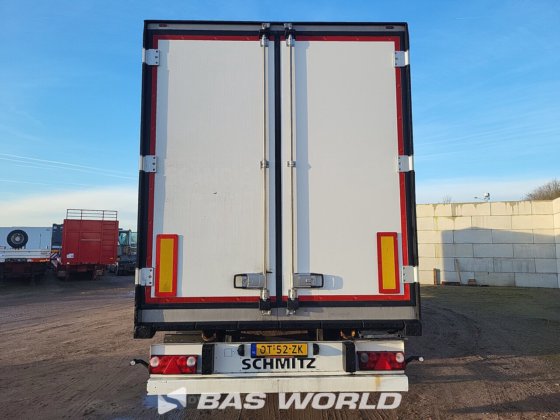 シュミッツ冷凍セミトレーラー
