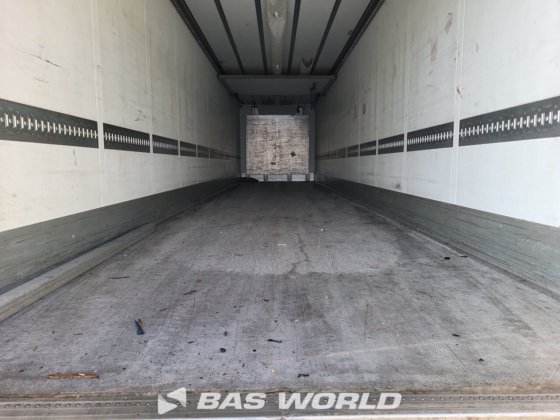 シュミッツ冷凍セミトレーラー