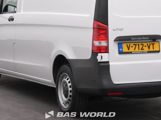 メルセデス・ヴィト111クローズド・ボックス・バン