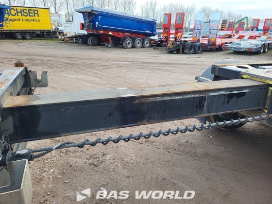 コンテナ・シャーシをレンダリング