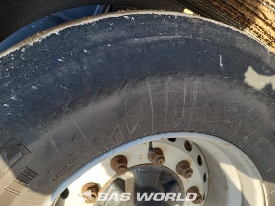 コンテナ・シャーシをレンダリング