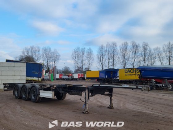 コンテナ・シャーシをレンダリング