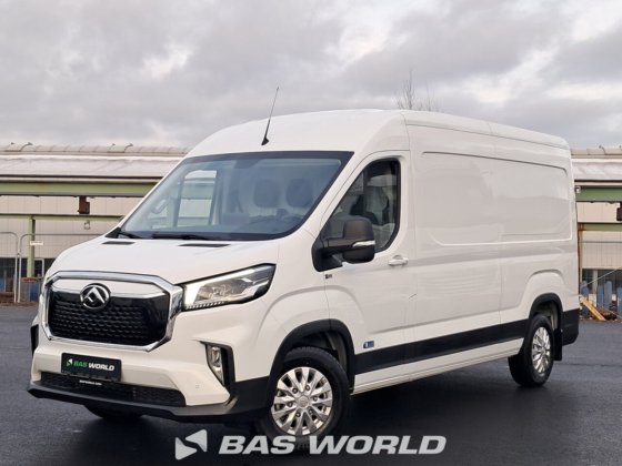 MAN 封闭箱式货车