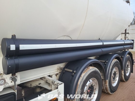 阿多尔储罐半挂车