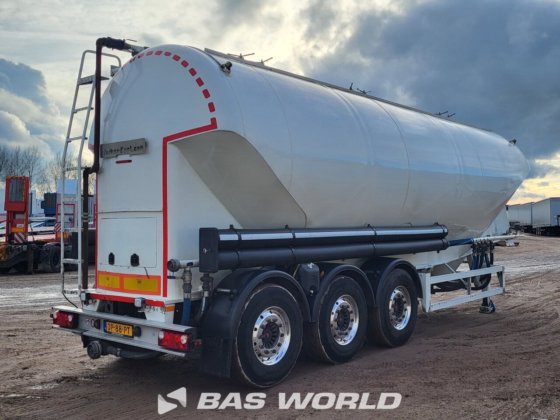 阿多尔储罐半挂车