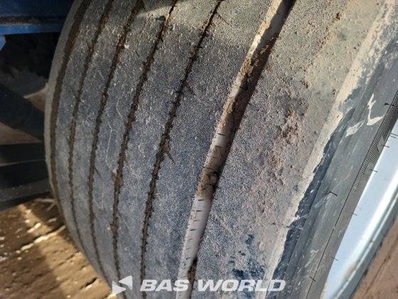 Krone 帘式半挂车