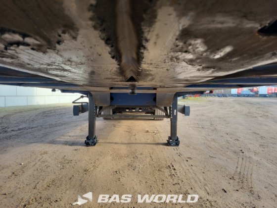 Krone 帘式半挂车