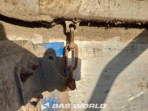 クナペン・ウォーキング・フロア