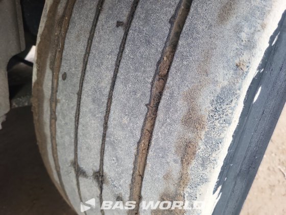 シュミッツ冷凍セミトレーラー