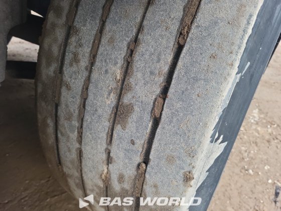 シュミッツ冷凍セミトレーラー