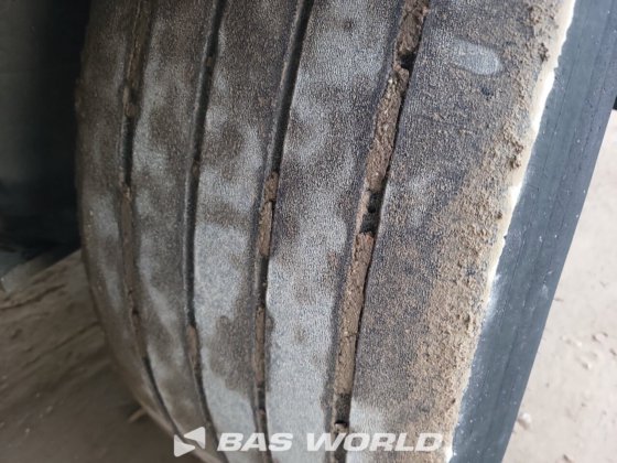 シュミッツ冷凍セミトレーラー