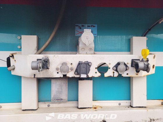 シュミッツ冷凍セミトレーラー