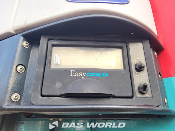 シュミッツ冷凍セミトレーラー