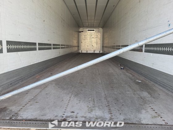 シュミッツ冷凍セミトレーラー