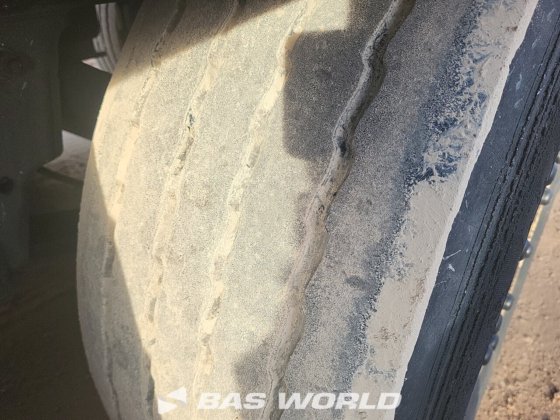 シュミッツ冷凍セミトレーラー