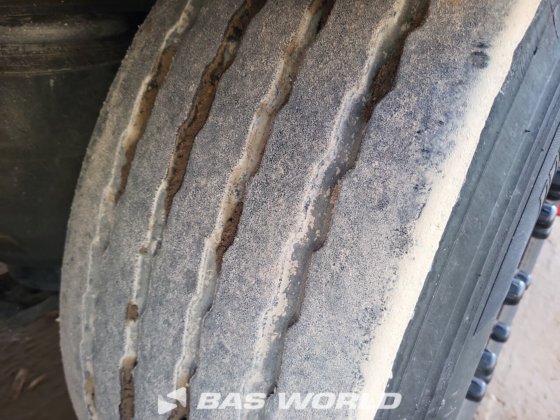 シュミッツ冷凍セミトレーラー