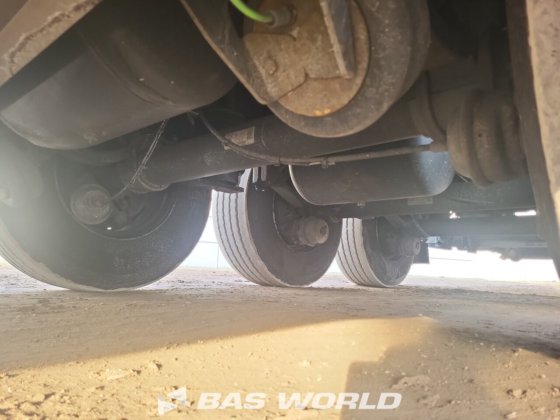 シュミッツ冷凍セミトレーラー