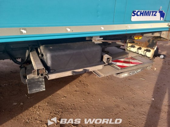 シュミッツ冷凍セミトレーラー