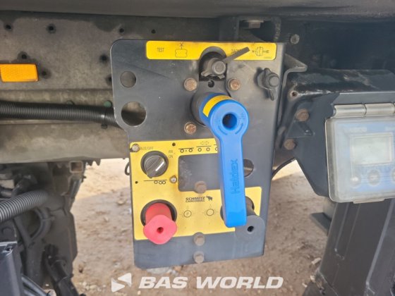 シュミッツ冷凍セミトレーラー