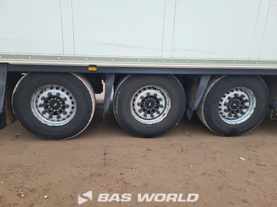 施密茨冷藏半挂车