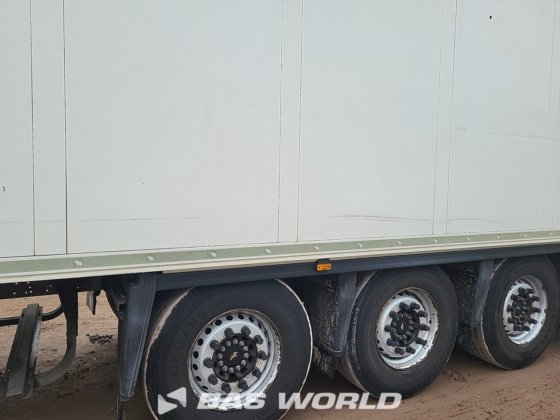 施密茨冷藏半挂车