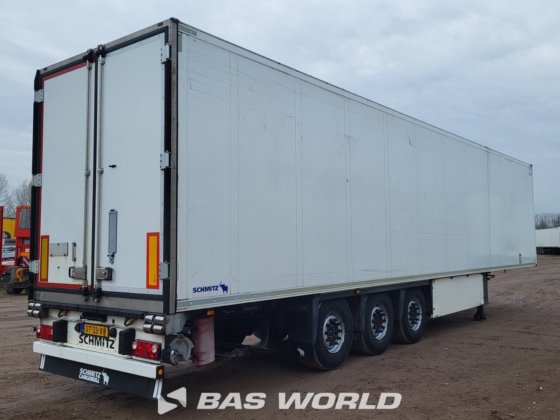 施密茨冷藏半挂车