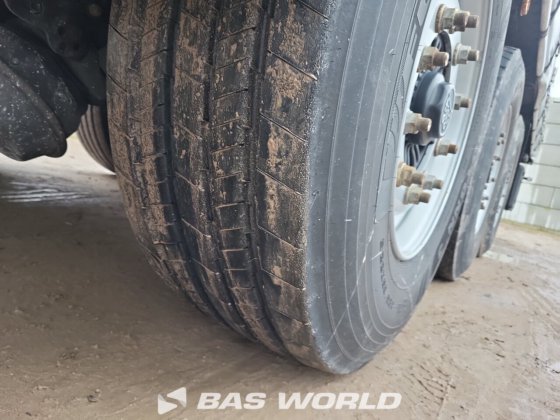 ケーゲル・カーテンサイド・セミトレーラー