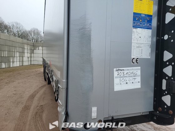 ケーゲル・カーテンサイド・セミトレーラー