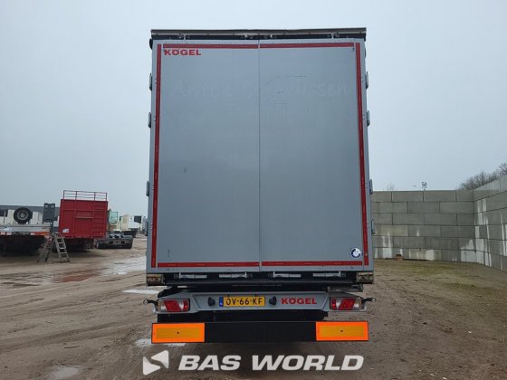 ケーゲル・カーテンサイド・セミトレーラー