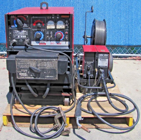 Lincoln DC-400 Mig Welder With LN-7 Wire Feeder & Multi-Process Switch