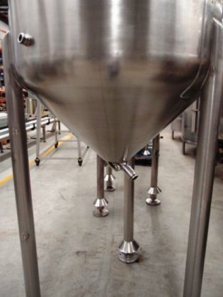 NDA Protech S.钢制搅拌(垂直)。