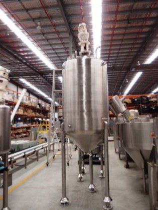 NDA Protech S.钢制搅拌(垂直)。