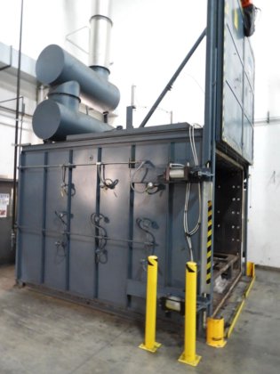 带有水雾抑制装置的熄火炉