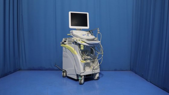 2015 HITACHI HI VISION Avius