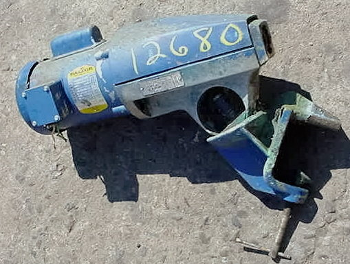 Eastern Mixer Clamp Mount Mixer