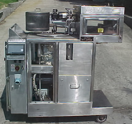 Bulk Hot Pour Filler Hot