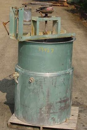 Steriline Dairy Equip. 325 Gallon