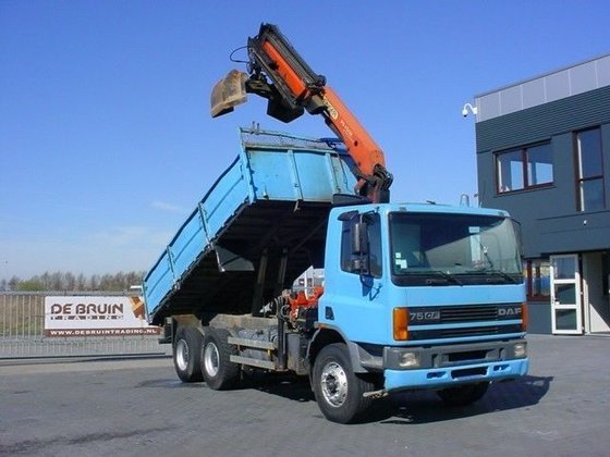2000 DAF 75 CF 320