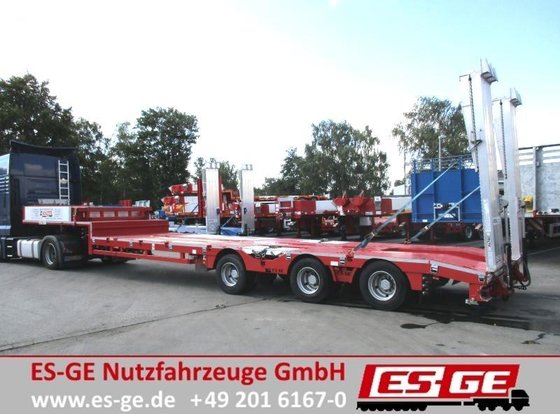 2015 ES-GE 3-Achs-Satteltieflader - Radmulden